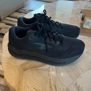 Brooks Men's All-Black Athletic Shoes